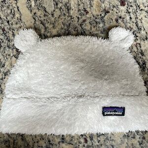 Patagonia fluffy kids hat with ears